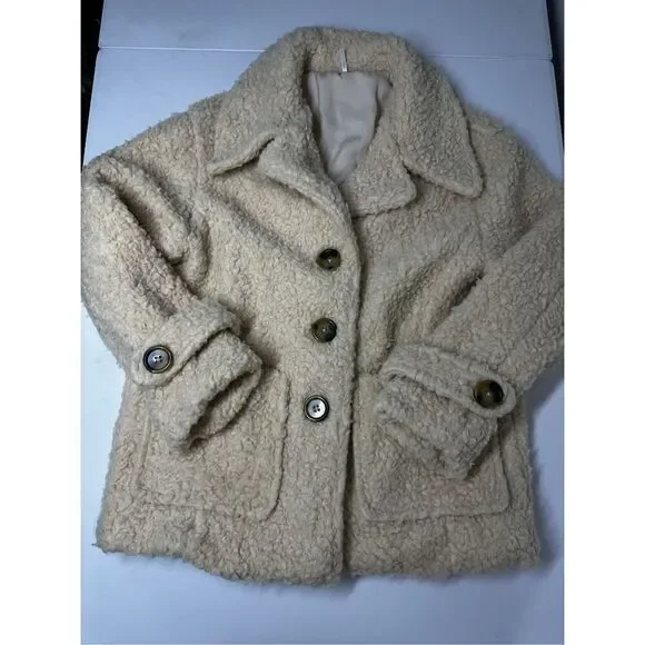 Free People Runway Popular Soft Teddy Bear Faux Fur Ivory Sherpa JacketSize M
